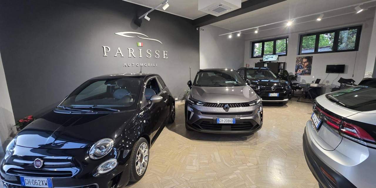 Cerca la tua <br>*prossima* auto