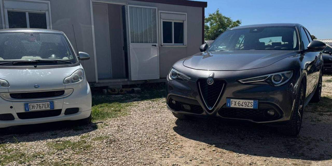 Cerca la tua *prossima* auto