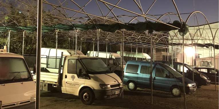 Cerca la tua *prossima* auto