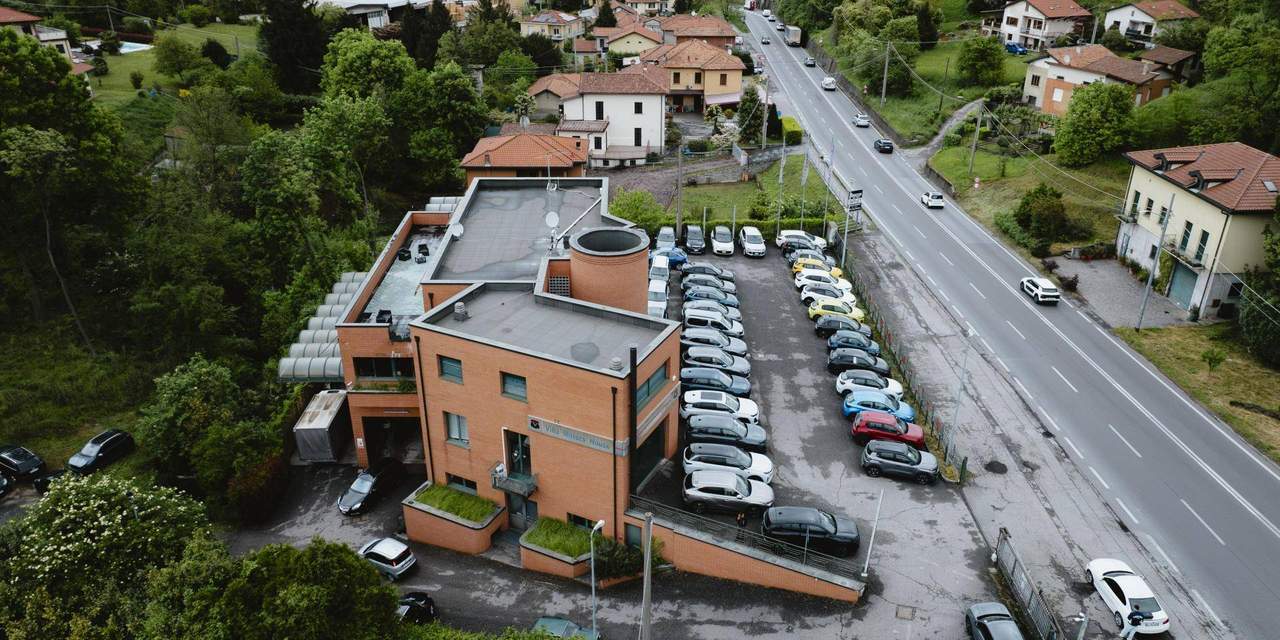 Benvenuto da *Villa Motors House*