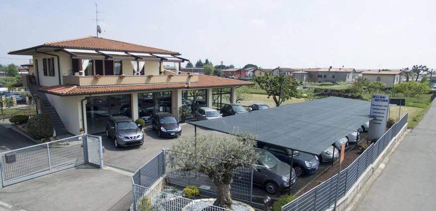 Scopri *chi siamo*