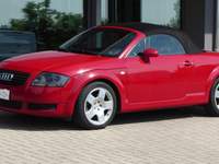 Audi TT Roadster 1.8 T 20V 225 cv Quattro Rosso usata Quattro Castella