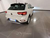 Volkswagen T-Roc 2.0 TDI SCR 150 CV DSG Life Bianco usata Albano Laziale