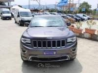 Jeep Grand Cherokee 3.0 V6 CRD 250 CV Multijet II Overland Grigio usata Padula