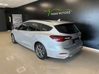 Ford Focus Focus SW 1.0 ecoboost h ST-Line 125cv powershift Arancione usata Fontanafredda