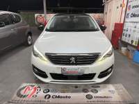 Peugeot 308 S&S SW Allure 2018 Bianco usata Pozzuoli