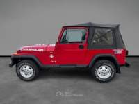 Jeep Wrangler Laredo Rosso usata LECCE