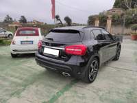 Mercedes-Benz GLA MERCEDES BENZ  GLA 220 D. AUT. PREMIUM 4 MATIC Nero usata Frascati