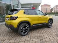 Jeep Avenger 1.2 Turbo 100cv Summit Giallo usata Seregno