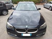 BMW Serie 5 530d 530d xDrive 258CV Touring Luxury Blu/Azzurro usata Ferrara
