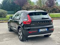 Volvo XC40 1.5 T4 recharge plug-in-hybrid inscription express Nero usata Altedo