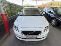 Volvo S40 Momentum 1.6 d 110CV Bianco usata Pozzuoli