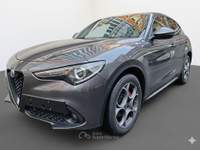 Alfa Romeo Stelvio 2.2d 190cv Q4 Sprint AT8 +Navi+Camera Grigio usata Torino