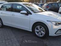 Volkswagen Golf 1.0 eTSI EVO DSG Life Bianco usata Roma Volkswagen Golf 1.0 eTSI EVO DSG Life Bianco usata Roma