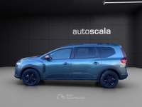 Dacia Jogger 1.6 Hybrid 140 5 posti Extreme Verde usata San Nicola la Strada