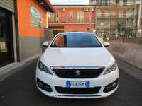 Peugeot 308 S&S Business Bianco usata Striano