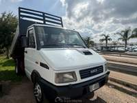 Iveco Daily ribaltabile 35.10 turbo usata San Michele Salentino