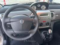 Lancia Ypsilon 1.4 GPL di serie 78 CV Grigio usata Pignataro Maggiore