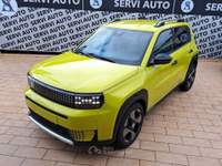 Fiat Grande Panda Grande Panda 1.2 Hybrid 110 CV S&S La Prima Giallo usata Casoria