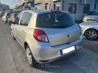 Renault Clio 1.2 16V 5 porte GPL Yahoo! EURO5 *ZTL FREE* Grigio usata Mentana