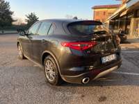 Alfa Romeo Stelvio 2.2 TD 190 CV AT8 Q4 Business PREZZO REALE Nero usata Casalgrande