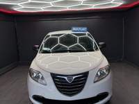 Lancia Ypsilon 95 CV NUOVA 11/2015 Bianco usata Teverola