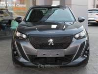 Peugeot 2008 1.2 puretech Active s&s 100cv Con NAVIGATORE Grigio usata Latina