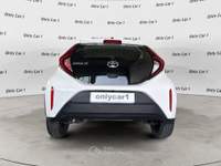 Toyota Aygo 1.0 VVT-i 72 CV 5 porte Active Bianco usata Comacchio
