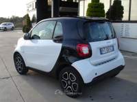 Smart ForTwo Fortwo III 1.0 Passion 71cv twinamic Bianco usata Pomezia