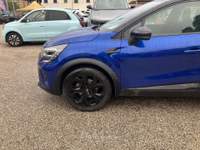 Renault Captur 1.6 145cv Full Hybrid Rive Gauche Blu/Azzurro usata LIVORNO