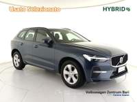 Volvo XC60 2.0 b4 momentum awd auto Blu/Azzurro usata Bari