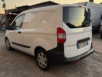 Ford Transit Courier FORD TRANSIT COURRIER Bianco usata Maddaloni