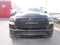 Dodge RAM 5.7 V8 Crew Cab Sport GT Lift 35" Nero usata Pomezia