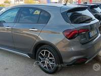 Fiat Tipo Mjt S&S 5 porte Cross (AUTO IN CONTO VENDITA) usata Anzio