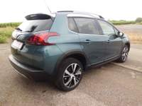 Peugeot 2008 Allure Verde usata Marconia di Pisticci