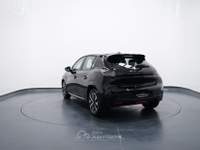 Peugeot 208 1.2 Hybrid 110cv e-DCS6 Style Nero usata Pozzuoli
