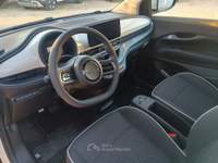 Fiat 500 500e Cabrio 42 kWh Icon Bianco usata Monopoli