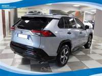 Toyota RAV4 2.5 VVTi-iE PHEV 306cv AWD-i Dynamic+ ECVT EU6 Argento usata Latina