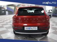 Volvo XC40 D3 AWD Geartronic Inscription Verde usata Latina