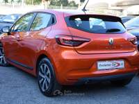 Renault Clio SCe 65 CV 5 porte Equilibre Arancione usata Roma