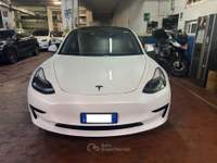 Tesla Model 3 Standard Range Plus 50Kwh Bianco usata Mentana