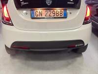 Lancia Ypsilon 3ª serie 1.0 FireFly 5 porte S&S Hybrid Gold Bianco usata Torino