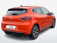 Renault Clio V 2019 5 Porte 1.6 E-Tech full hybrid 145cv Techno A Arancione usata Albignasego