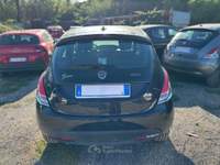 Lancia Ypsilon  - ypsilon 1.0 firefly hybrid gold s&s 70cv 5p.ti Nero usata Roma
