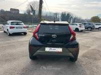 Toyota Aygo X 1.0 VVT-i 72 CV 5 porte Lounge Air NEOPATENTATI Verde usata Pignataro Interamna
