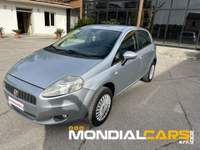 Fiat Grande Punto 77 CV 5 porte Dynamic Natural Power Grigio usata Capua