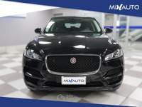 Jaguar F-Pace 2.0D I4 Pure AWD 180CV Auto Nero usata Latina