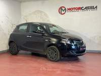 Lancia Ypsilon ADATTA A NEOPATENTATI Nero usata Roma