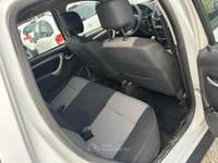Dacia Duster 1.5 dci Laureate 4x2 110cv Bianco usata Altidona