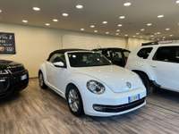 Volkswagen Maggiolino Cabrio 1.6 TDI Design Bianco usata Pieve a Nievole